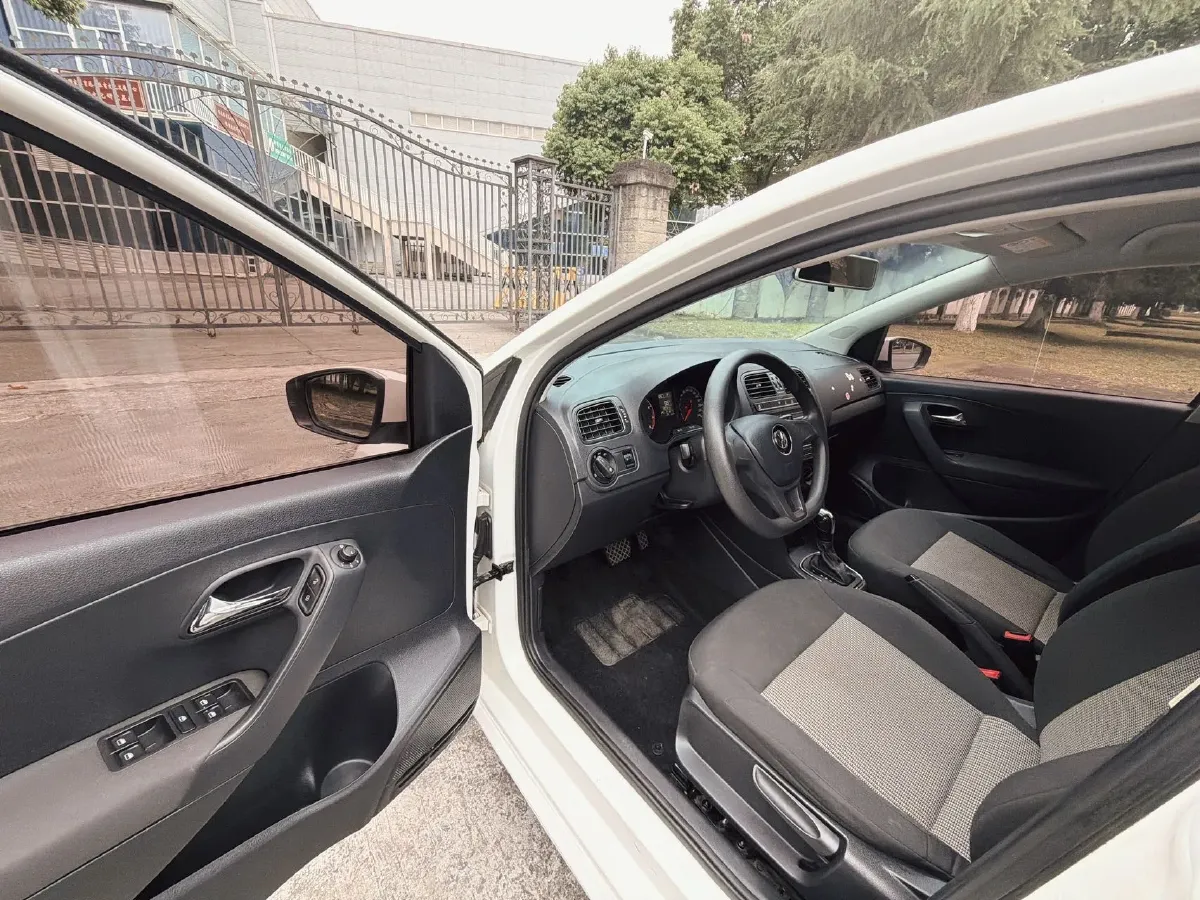 2018 ChangAn Eado 1.6L 128HP L4 6AT,autocango,china used car exporter,china ev exporter,chinese used car exporter,chinese used ev exporter