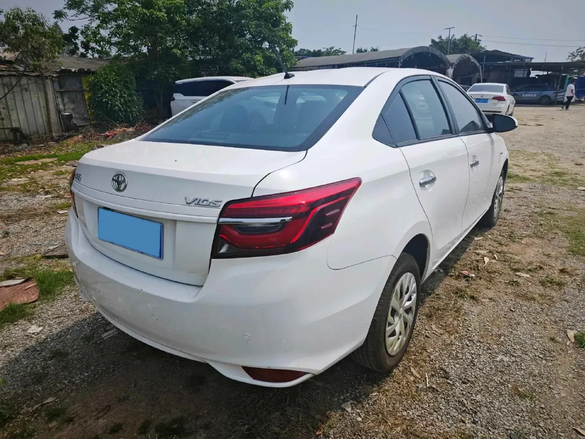 2022 Toyota Vios 1.5L 112HP L4 CVT,autocango,china used car exporter,china ev exporter,chinese used car exporter,chinese used ev exporter