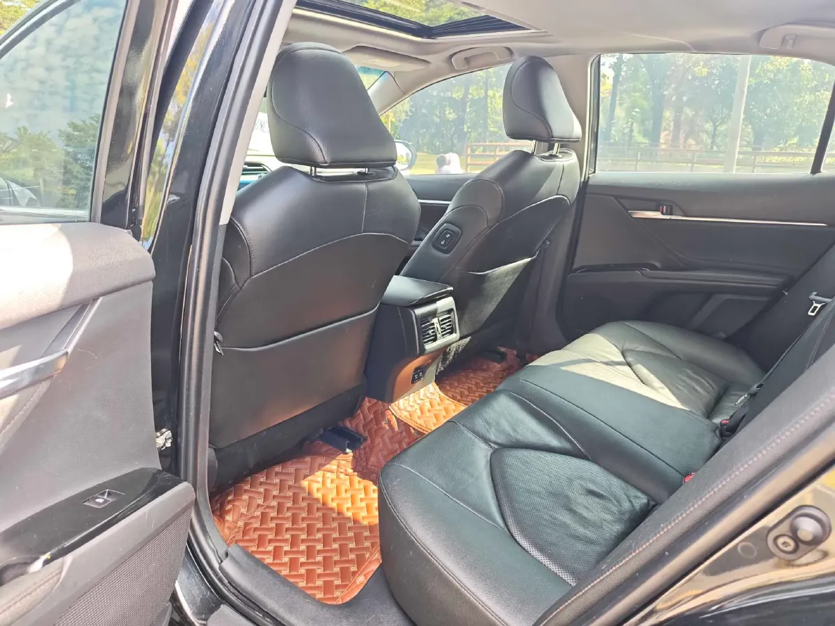 2019 Toyota Camry 2.5L 209HP L4 8AT,autocango,china used car exporter,china ev exporter,chinese used car exporter,chinese used ev exporter