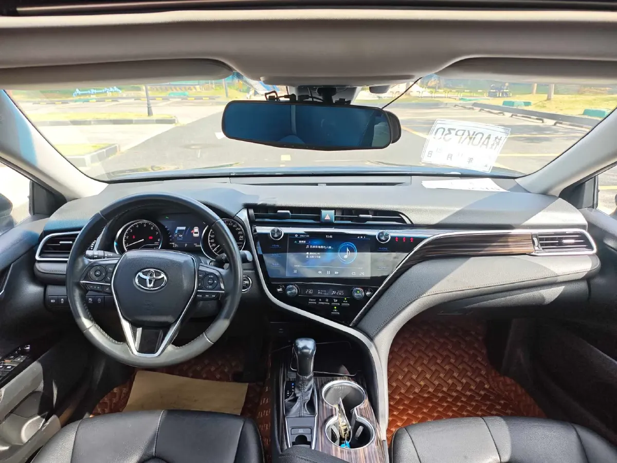 2019 Toyota Camry 2.5L 209HP L4 8AT,autocango,china used car exporter,china ev exporter,chinese used car exporter,chinese used ev exporter