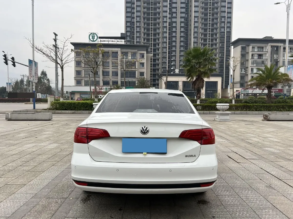 2018 Volkswagen Bora 1.5L 110HP L4 5MT,autocango,china used car exporter,china ev exporter,chinese used car exporter,chinese used ev exporter