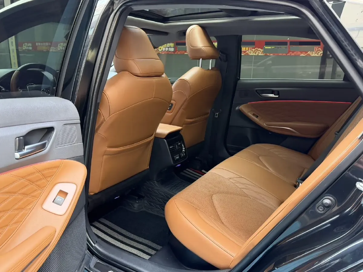 2019 Toyota Avalon 2.5L 178HP L4 E-CVT Hybrid,autocango,china used car exporter,china ev exporter,chinese used car exporter,chinese used ev exporter