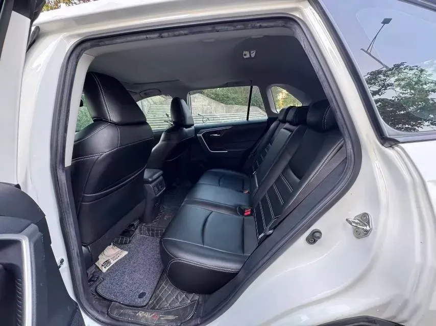 2020 Toyota RAV4 2.0L 171HP L4 CVT,autocango,china used car exporter,china ev exporter,chinese used car exporter,chinese used ev exporter