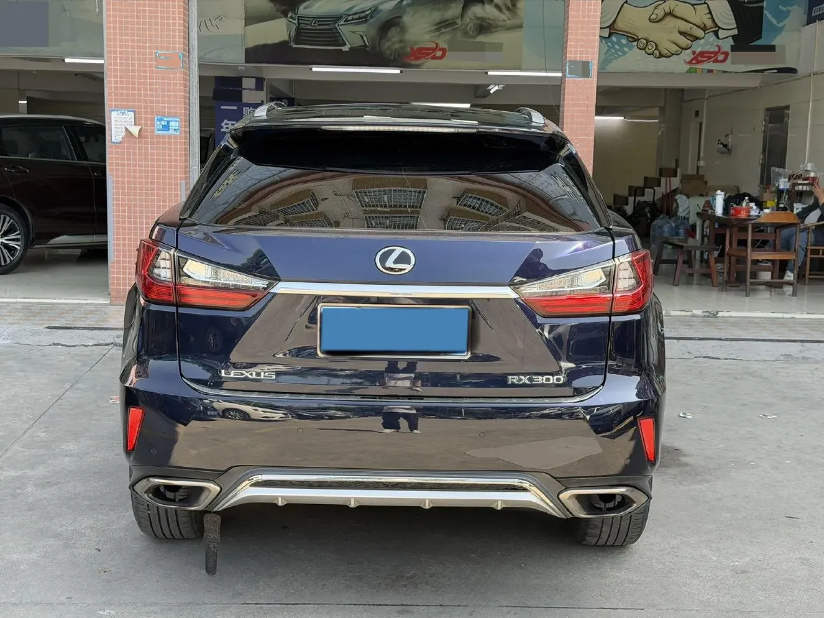 2016 Mercedes-Benz A AMG 2.0T 381HP L4 7DCT,autocango,china used car exporter,china ev exporter,chinese used car exporter,chinese used ev exporter
