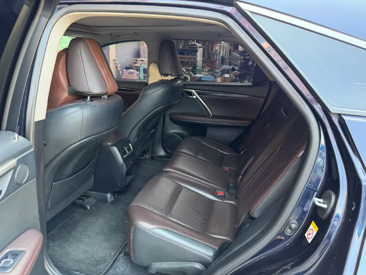 2016 Mercedes-Benz A AMG 2.0T 381HP L4 7DCT,autocango,china used car exporter,china ev exporter,chinese used car exporter,chinese used ev exporter