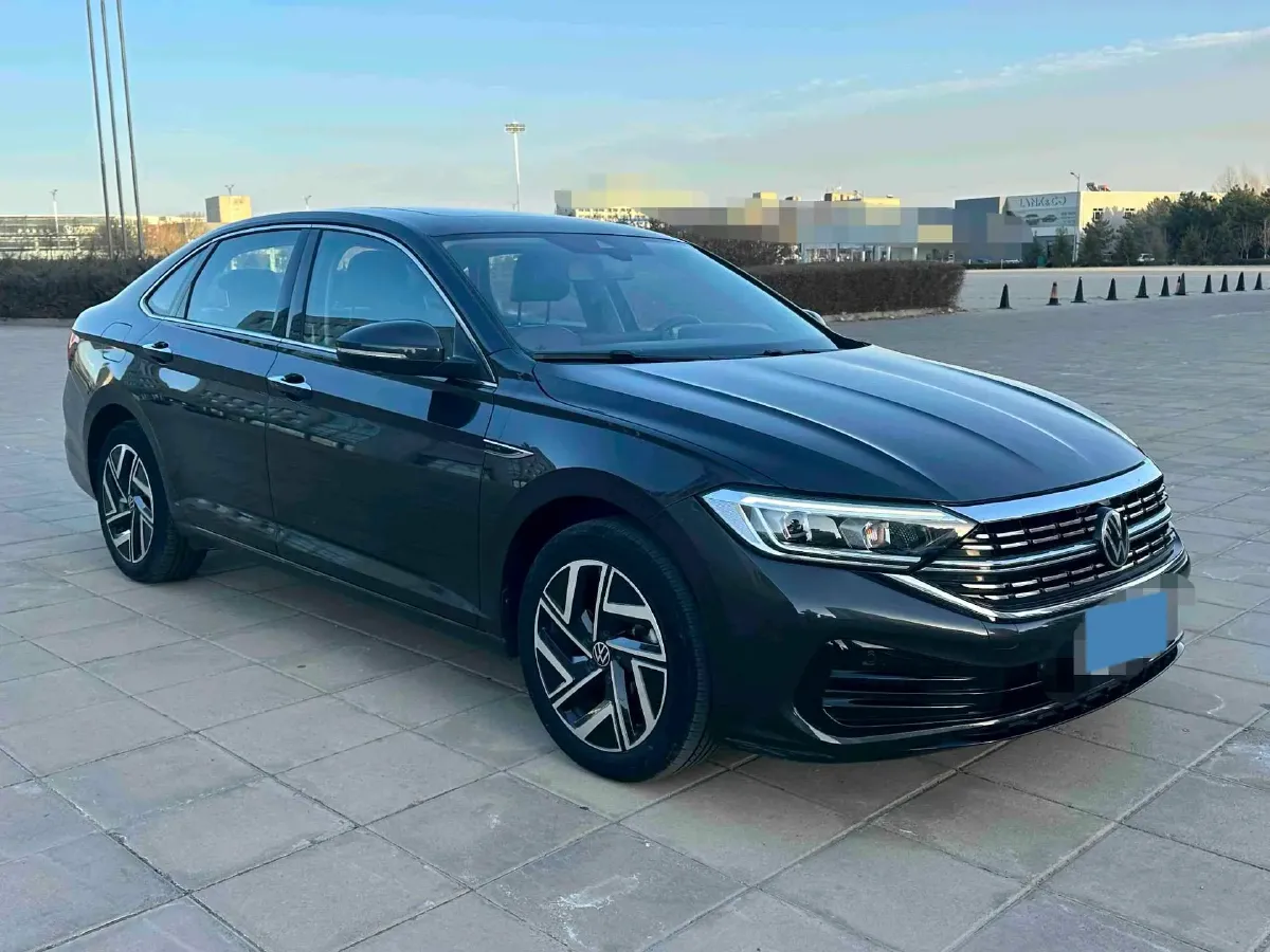 2023 Volkswagen Sagitar 1.5T 160HP L4 7DCT,autocango,china used car exporter,china ev exporter,chinese used car exporter,chinese used ev exporter