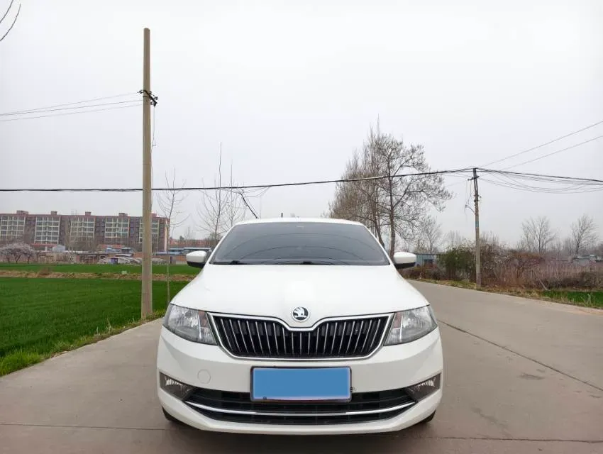 2019 SWM G01 1.5T 156HP L4 6MT,autocango,china used car exporter,china ev exporter,chinese used car exporter,chinese used ev exporter