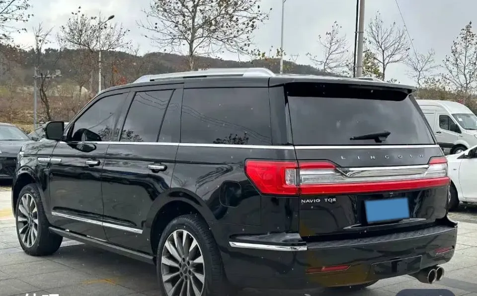 2018 Lincoln Navigator 3.5T 415HP V6 10AT,autocango,china used car exporter,china ev exporter,chinese used car exporter,chinese used ev exporter