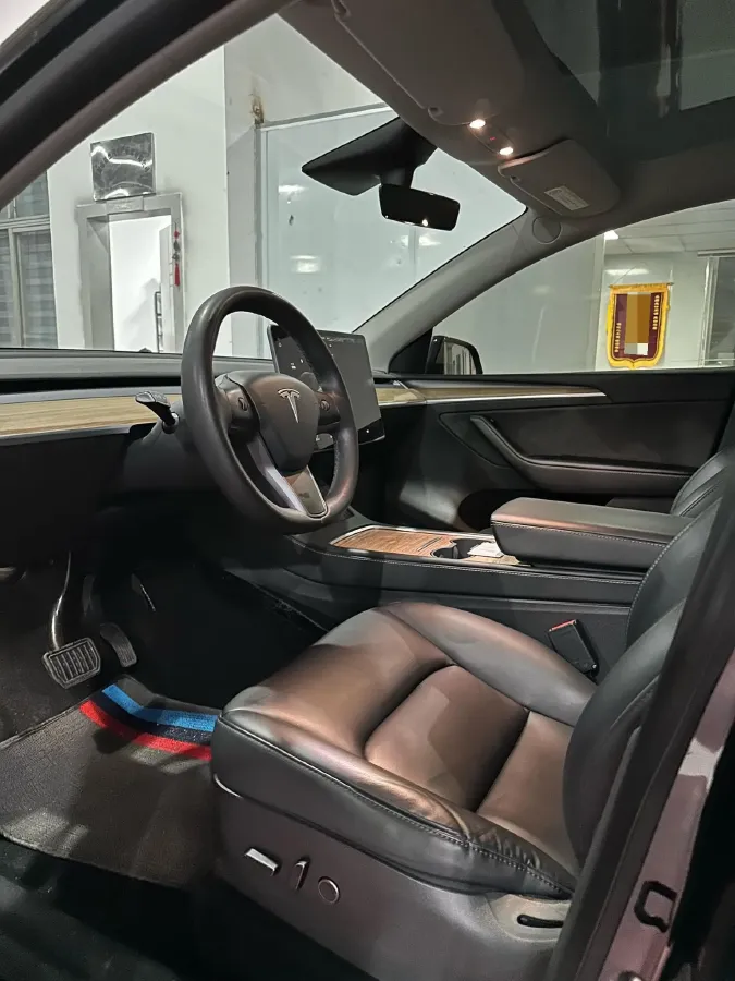 2021 MINI COUNTRYMAN 1.5T 136HP L3 8AT,autocango,china used car exporter,china ev exporter,chinese used car exporter,chinese used ev exporter