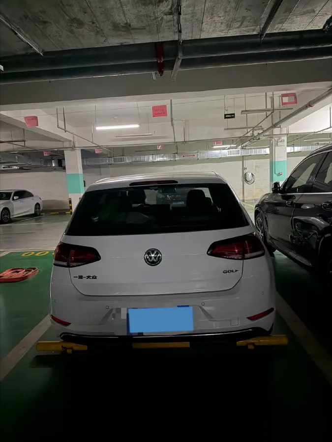 2018 Volkswagen Golf 1.6L 110HP L4 6AT,autocango,china used car exporter,china ev exporter,chinese used car exporter,chinese used ev exporter