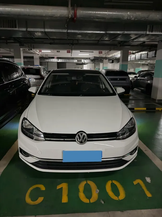 2018 Volkswagen Golf 1.6L 110HP L4 6AT,autocango,china used car exporter,china ev exporter,chinese used car exporter,chinese used ev exporter