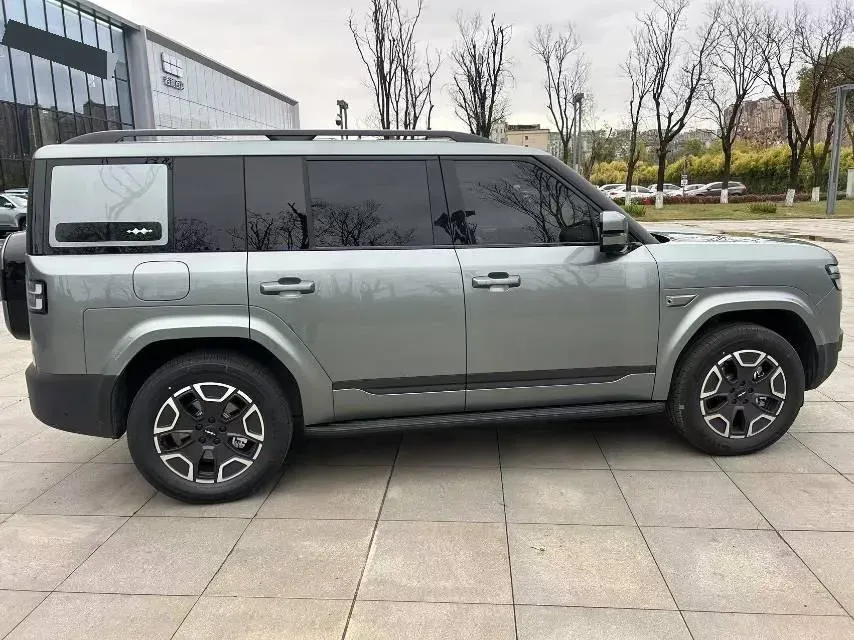 2025 FangChengBao Tai 7 1.5T 156HP L4 E-CVT PHEV,autocango,china used car exporter,china ev exporter,chinese used car exporter,chinese used ev exporter