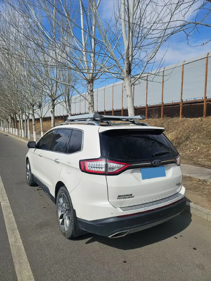 2018 Ford Edge 2.0T 245HP L4 6AT,autocango,china used car exporter,china ev exporter,chinese used car exporter,chinese used ev exporter