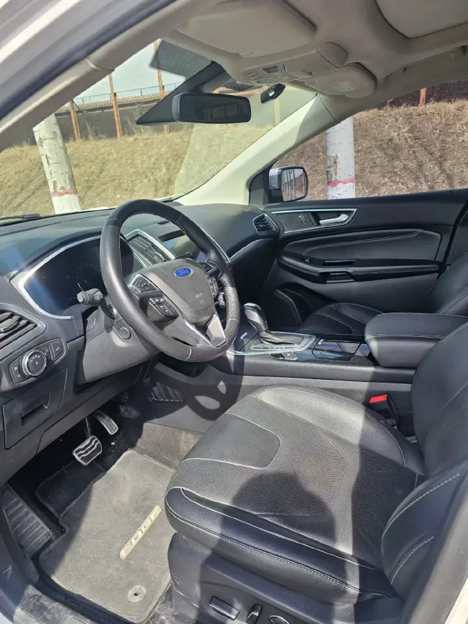 2018 Ford Edge 2.0T 245HP L4 6AT,autocango,china used car exporter,china ev exporter,chinese used car exporter,chinese used ev exporter