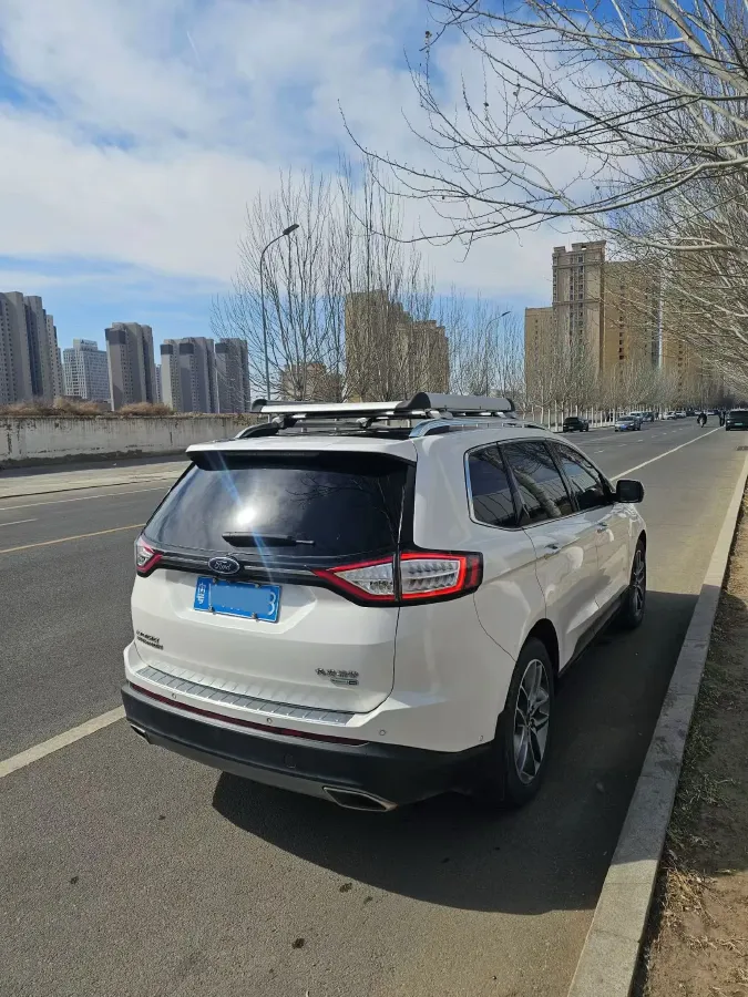 2018 Ford Edge 2.0T 245HP L4 6AT,autocango,china used car exporter,china ev exporter,chinese used car exporter,chinese used ev exporter
