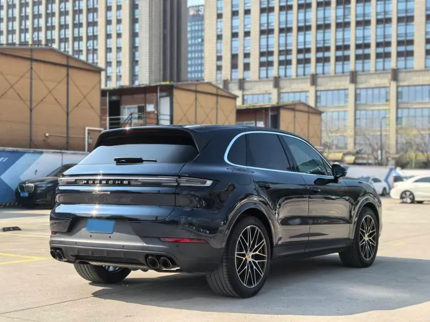 2024 Porsche Cayenne 3.0T 354HP V6 8AT,autocango,china used car exporter,china ev exporter,chinese used car exporter,chinese used ev exporter