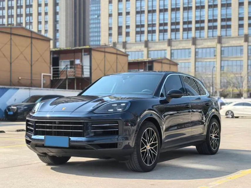 2024 Porsche Cayenne 3.0T 354HP V6 8AT,autocango,china used car exporter,china ev exporter,chinese used car exporter,chinese used ev exporter