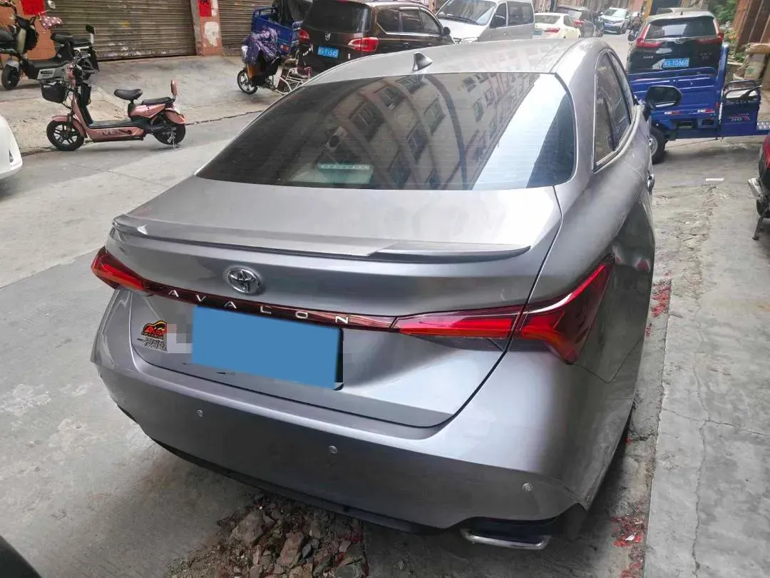 2022 Toyota Avalon 2.0L 178HP L4 CVT,autocango,china used car exporter,china ev exporter,chinese used car exporter,chinese used ev exporter