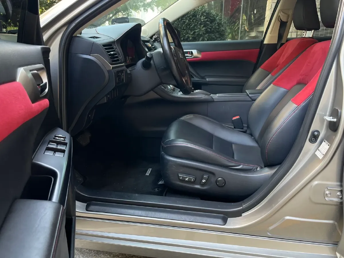 2020 Lexus CT 1.8L 99HP L4 E-CVT Hybrid,autocango,china used car exporter,china ev exporter,chinese used car exporter,chinese used ev exporter