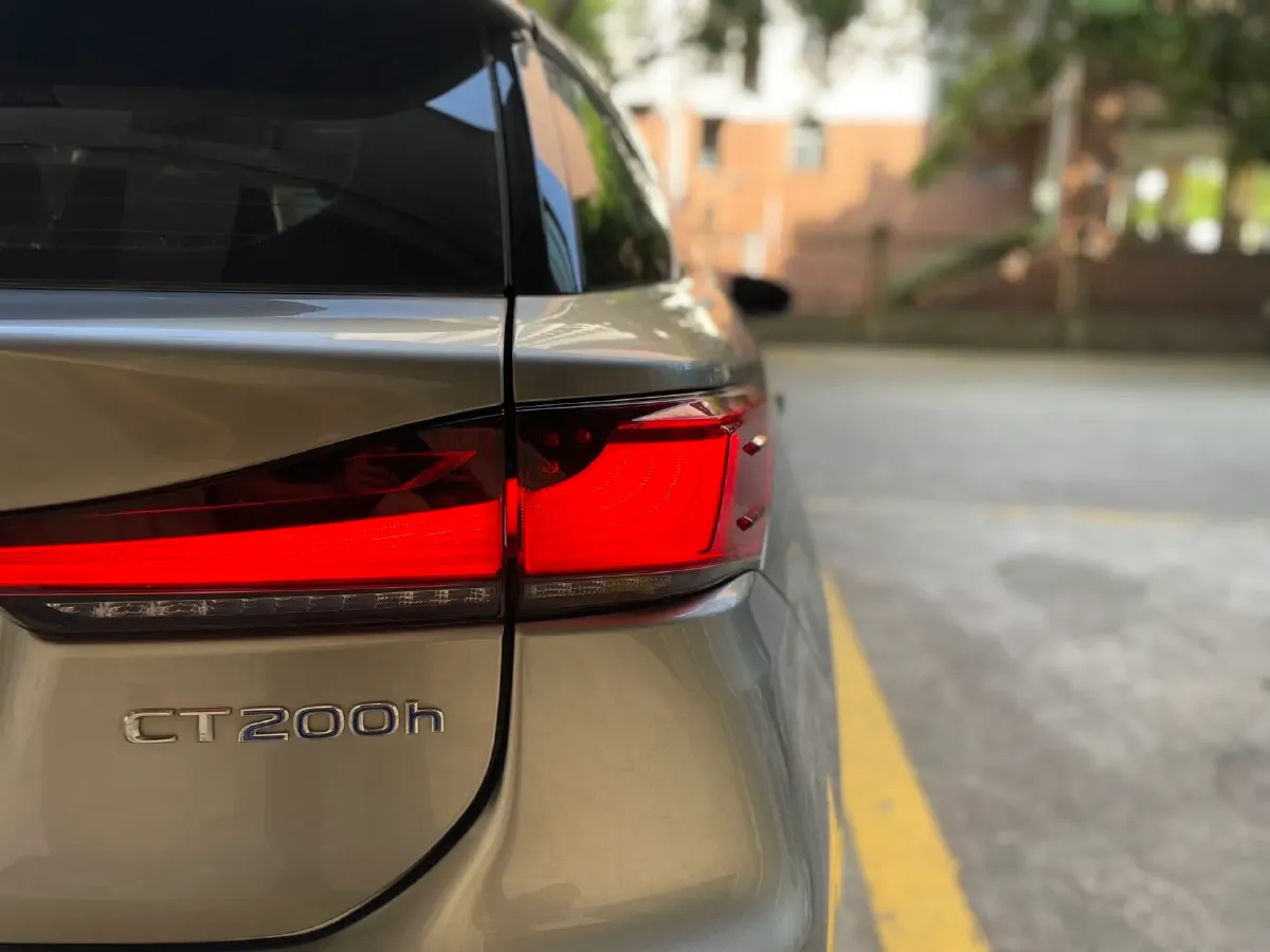 2020 Lexus CT 1.8L 99HP L4 E-CVT Hybrid,autocango,china used car exporter,china ev exporter,chinese used car exporter,chinese used ev exporter