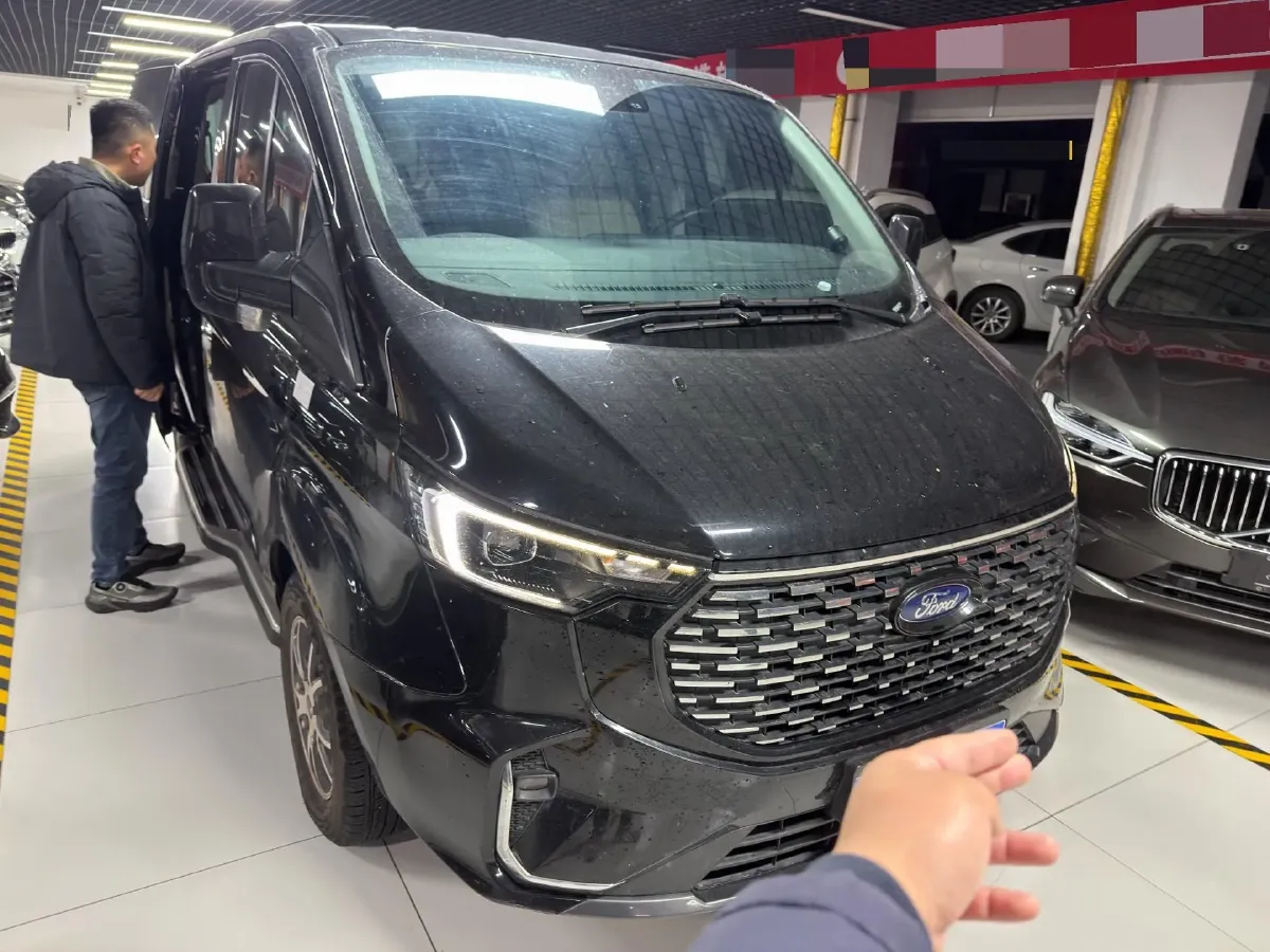2023 Ford Tourneo 2.0T 220HP L4 9AT,autocango,china used car exporter,china ev exporter,chinese used car exporter,chinese used ev exporter