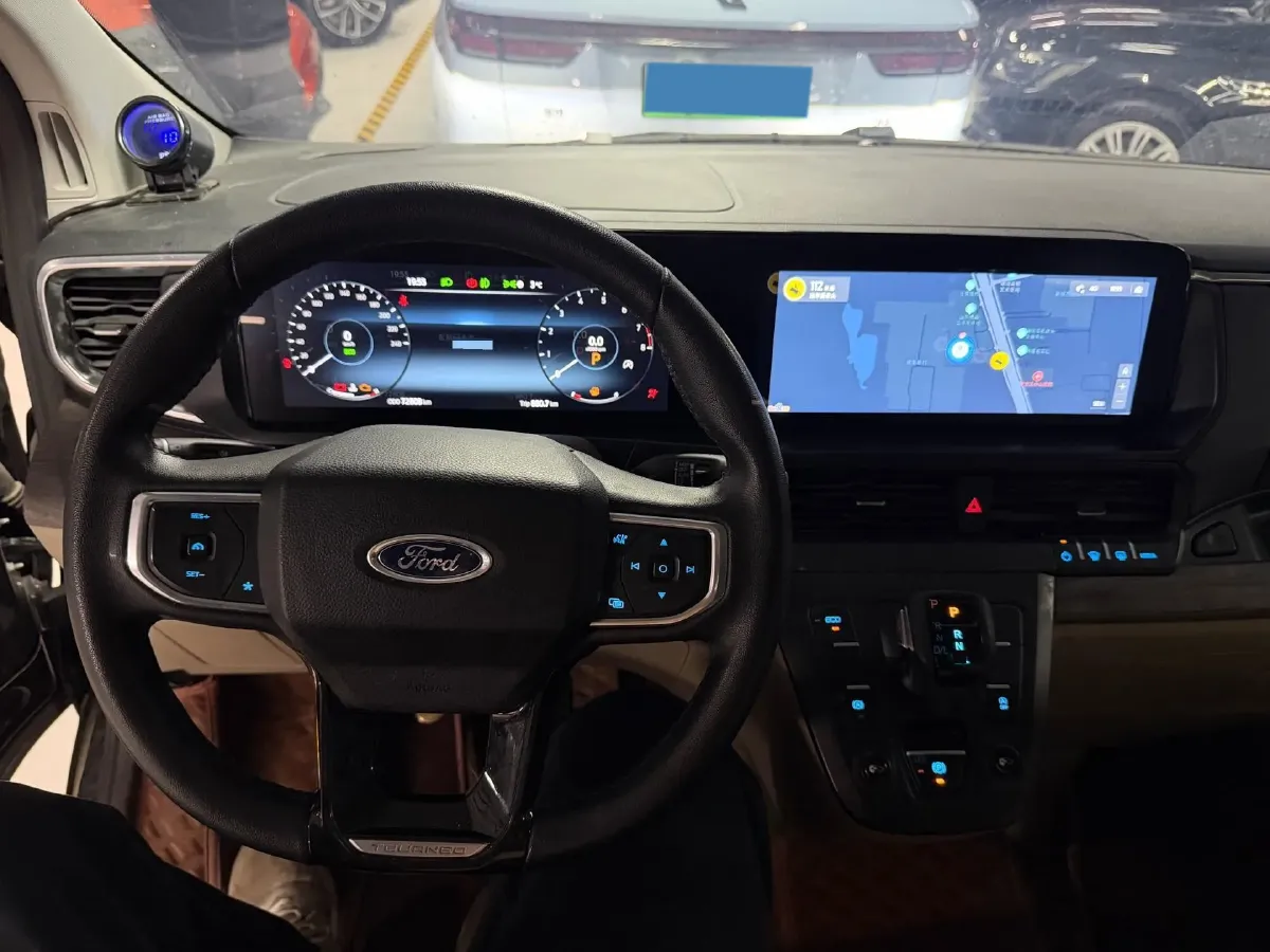 2023 Ford Tourneo 2.0T 220HP L4 9AT,autocango,china used car exporter,china ev exporter,chinese used car exporter,chinese used ev exporter