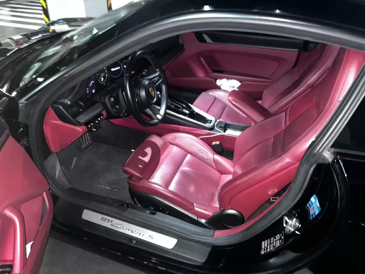 2022 Porsche 911 3.0T 450HP H6 8DCT,autocango,china used car exporter,china ev exporter,chinese used car exporter,chinese used ev exporter