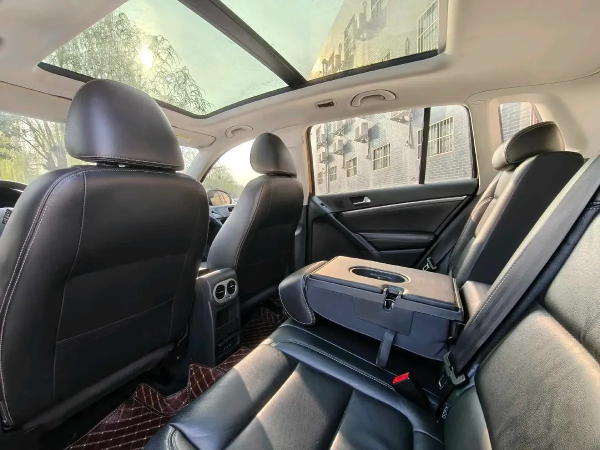 2017 Haval H9 2.0T 190HP L4 8AT,autocango,china used car exporter,china ev exporter,chinese used car exporter,chinese used ev exporter