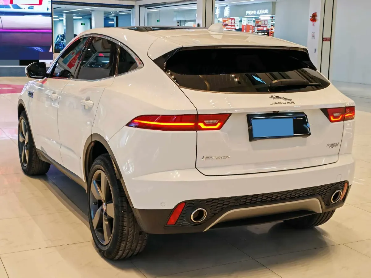 2018 Jaguar E-PACE 2.0T 249HP L4 9AT,autocango,china used car exporter,china ev exporter,chinese used car exporter,chinese used ev exporter