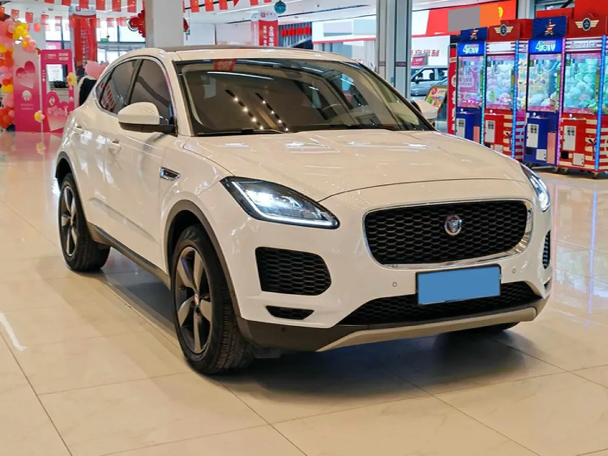 2018 Jaguar E-PACE 2.0T 249HP L4 9AT,autocango,china used car exporter,china ev exporter,chinese used car exporter,chinese used ev exporter