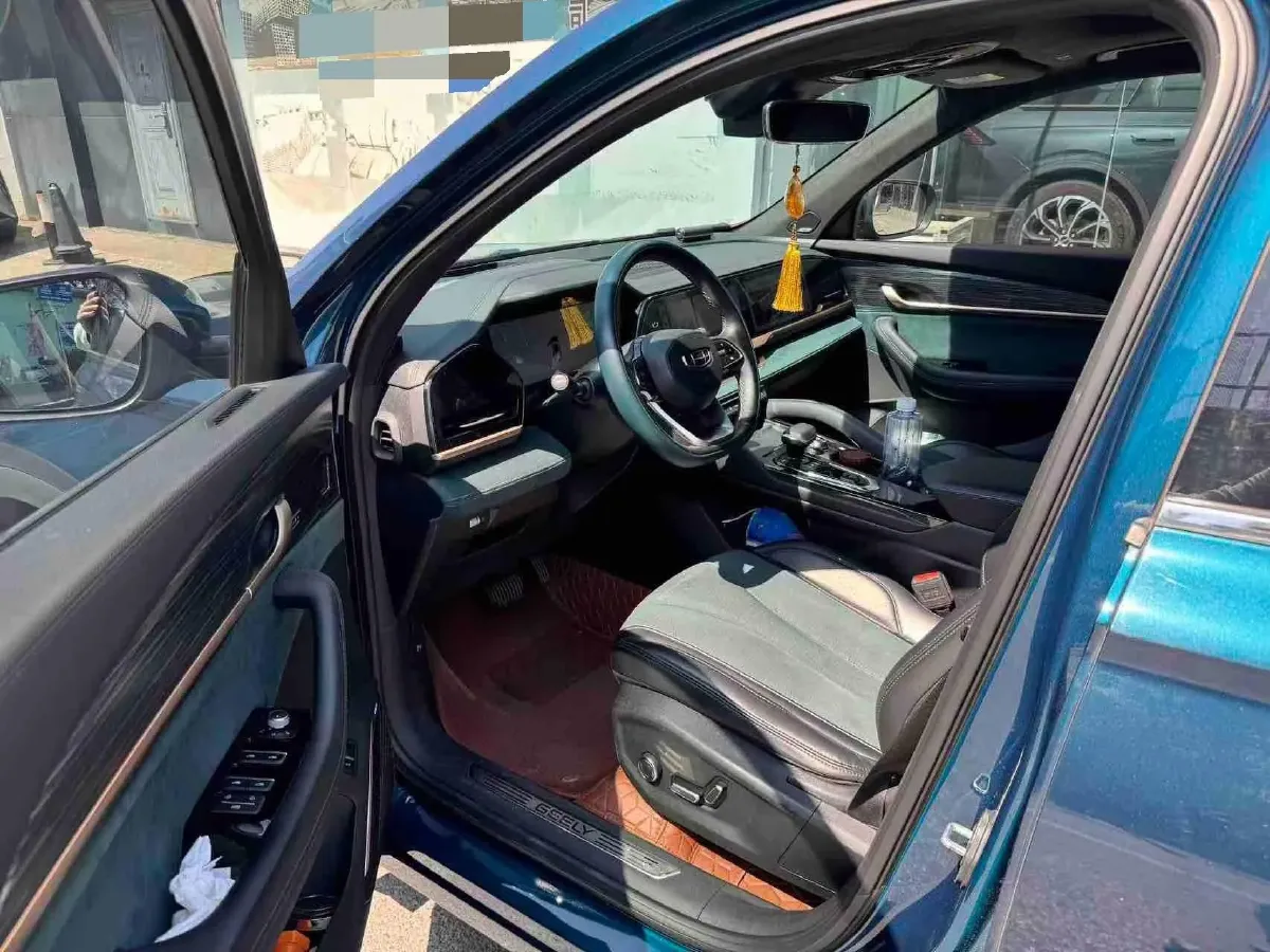 2021 Geely Monjaro 2.0T 238HP L4 8AT,autocango,china used car exporter,china ev exporter,chinese used car exporter,chinese used ev exporter