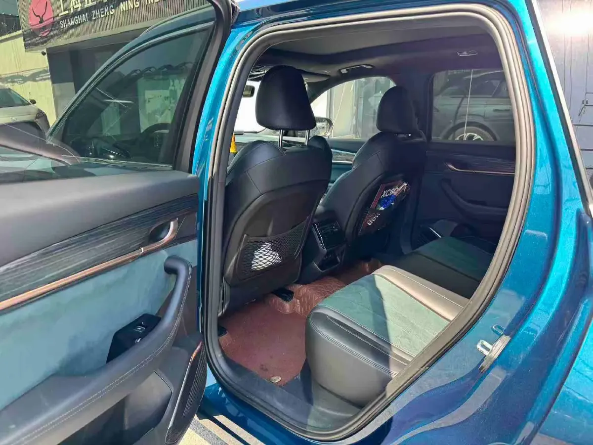 2021 Geely Monjaro 2.0T 238HP L4 8AT,autocango,china used car exporter,china ev exporter,chinese used car exporter,chinese used ev exporter