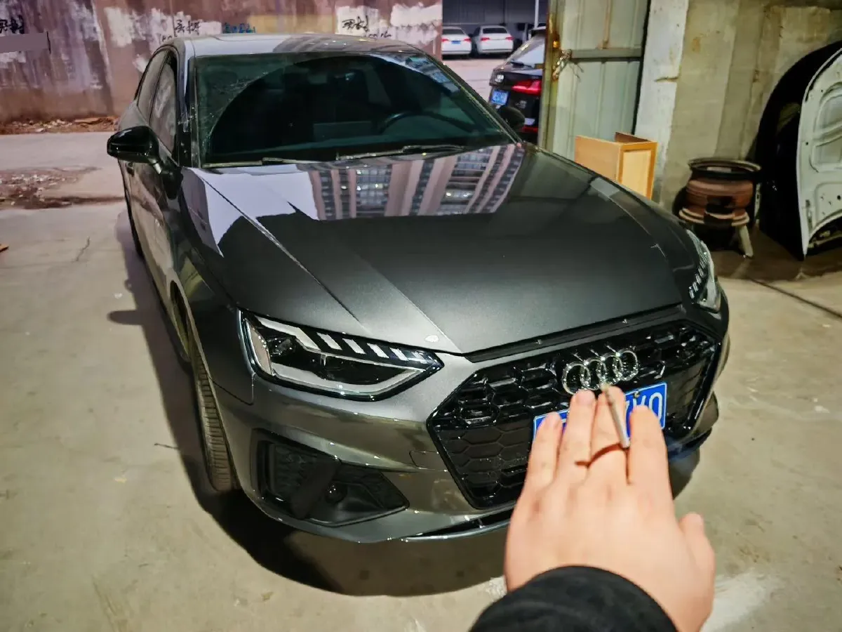 2023 Audi A4L 2.0T 190HP L4 7DCT,autocango,china used car exporter,china ev exporter,chinese used car exporter,chinese used ev exporter