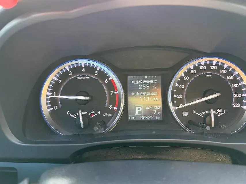 2017 Toyota Highlander 2.0T 220HP L4 6AT,autocango,china used car exporter,china ev exporter,chinese used car exporter,chinese used ev exporter