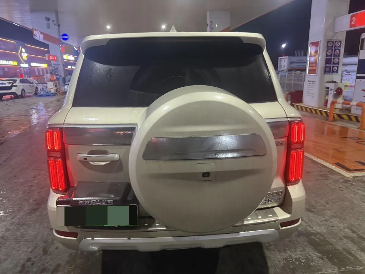 2023 Tank 500 2.0T 252HP L4 9AT PHEV 37.1KWH,autocango,china used car exporter,china ev exporter,chinese used car exporter,chinese used ev exporter