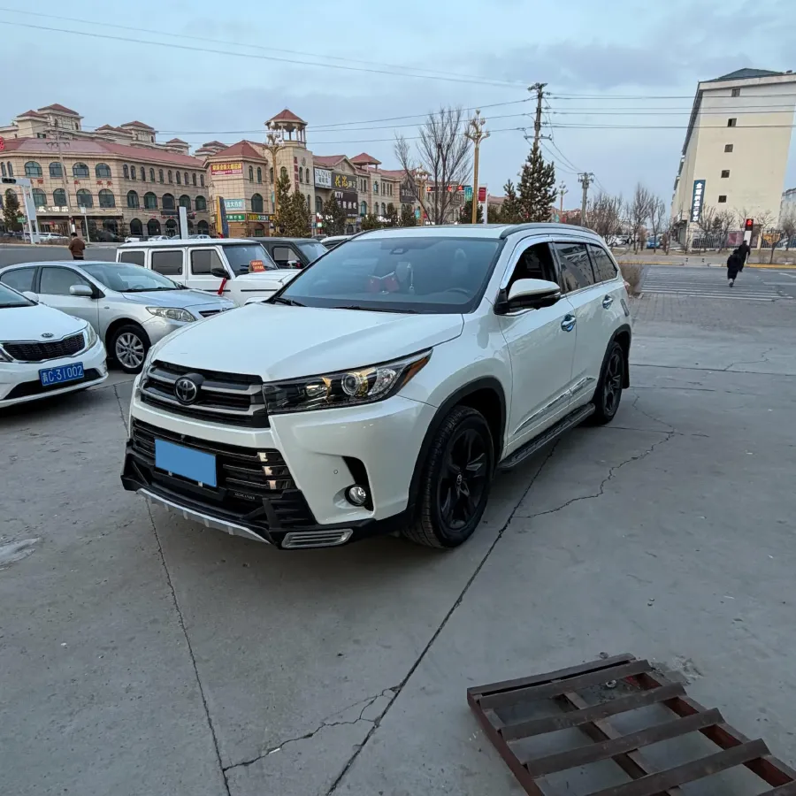2019 HanTeng V7 1.5T 156HP L4 6AT,autocango,china used car exporter,china ev exporter,chinese used car exporter,chinese used ev exporter