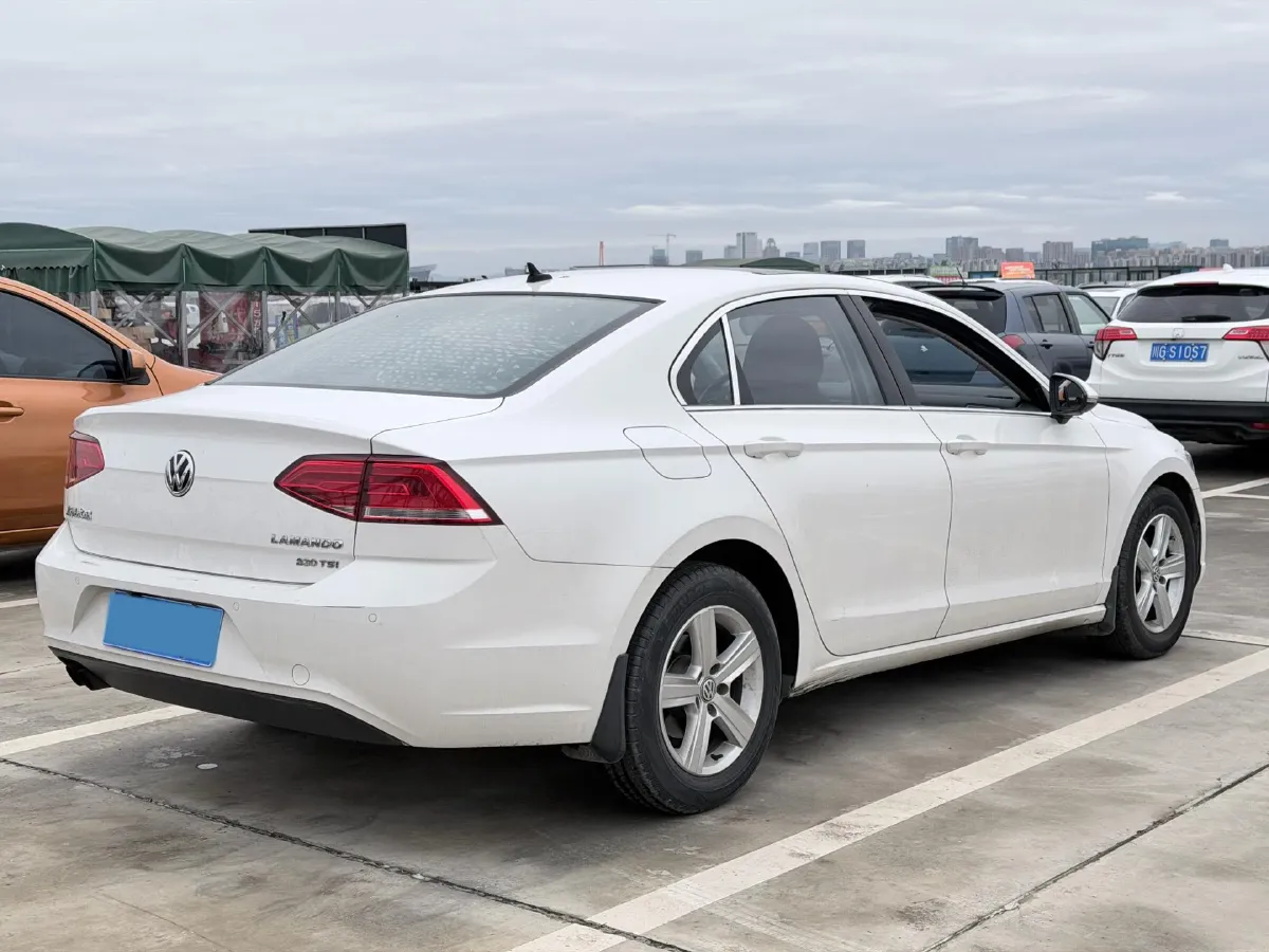 2018 Volkswagen Lamando 1.4T 131HP L4 7DCT,autocango,china used car exporter,china ev exporter,chinese used car exporter,chinese used ev exporter