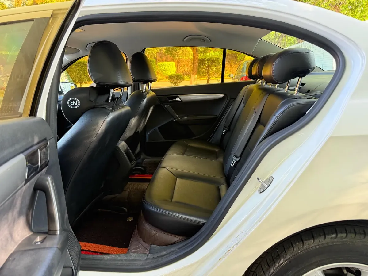 2017 Volkswagen Lavida 1.6L 110HP L4 6AT,autocango,china used car exporter,china ev exporter,chinese used car exporter,chinese used ev exporter