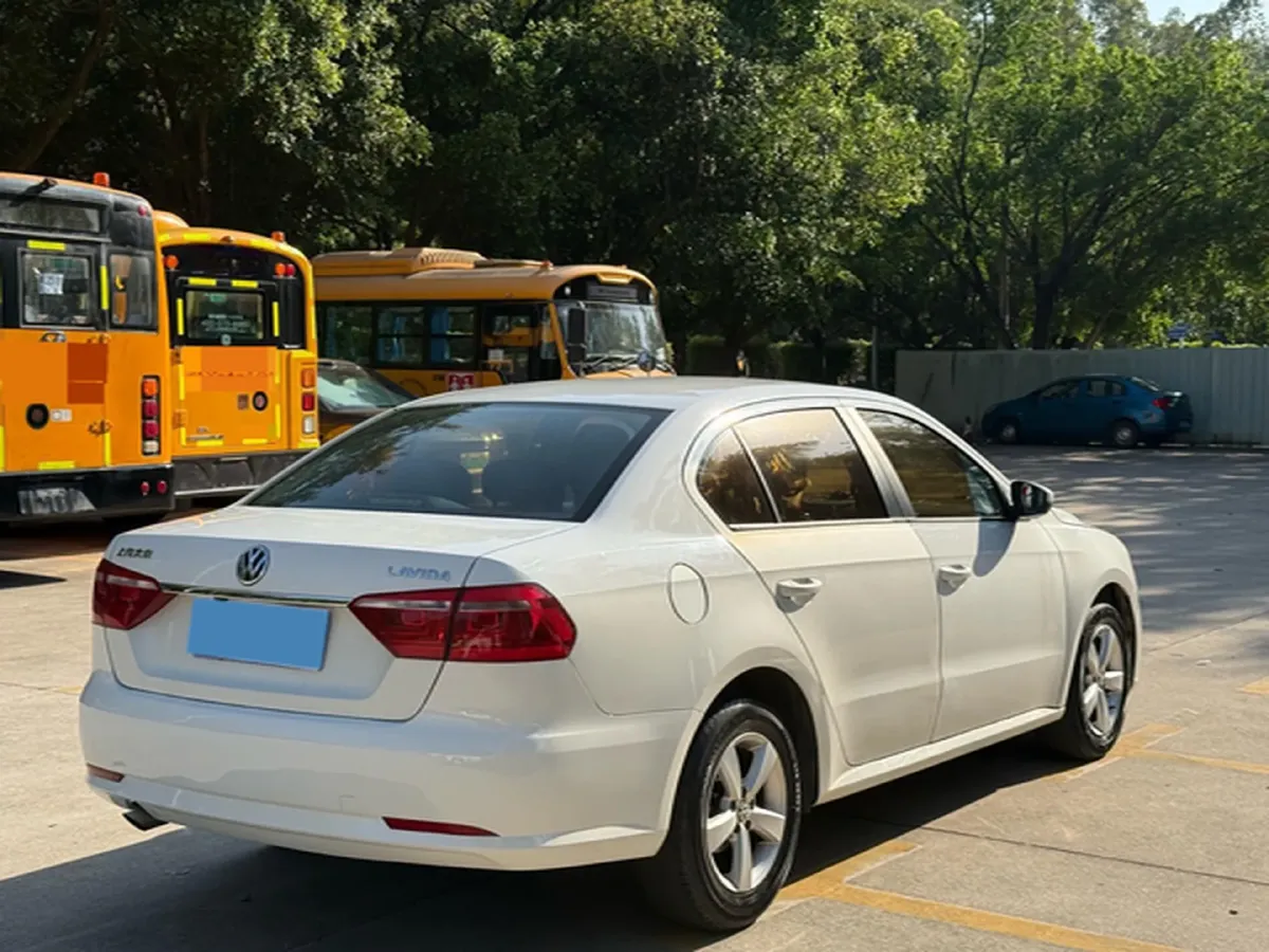 2017 Volkswagen Lavida 1.6L 110HP L4 6AT,autocango,china used car exporter,china ev exporter,chinese used car exporter,chinese used ev exporter