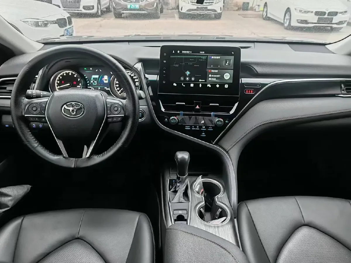 2023 Toyota Camry 2.0L 177HP L4 CVT,autocango,china used car exporter,china ev exporter,chinese used car exporter,chinese used ev exporter