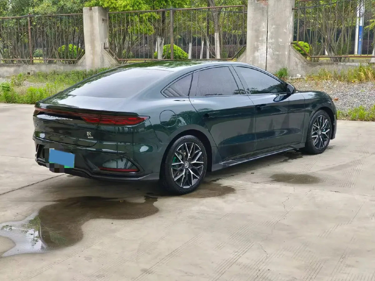 2022 Toyota Highlander 2.5L 192HP L4 E-CVT Hybrid,autocango,china used car exporter,china ev exporter,chinese used car exporter,chinese used ev exporter