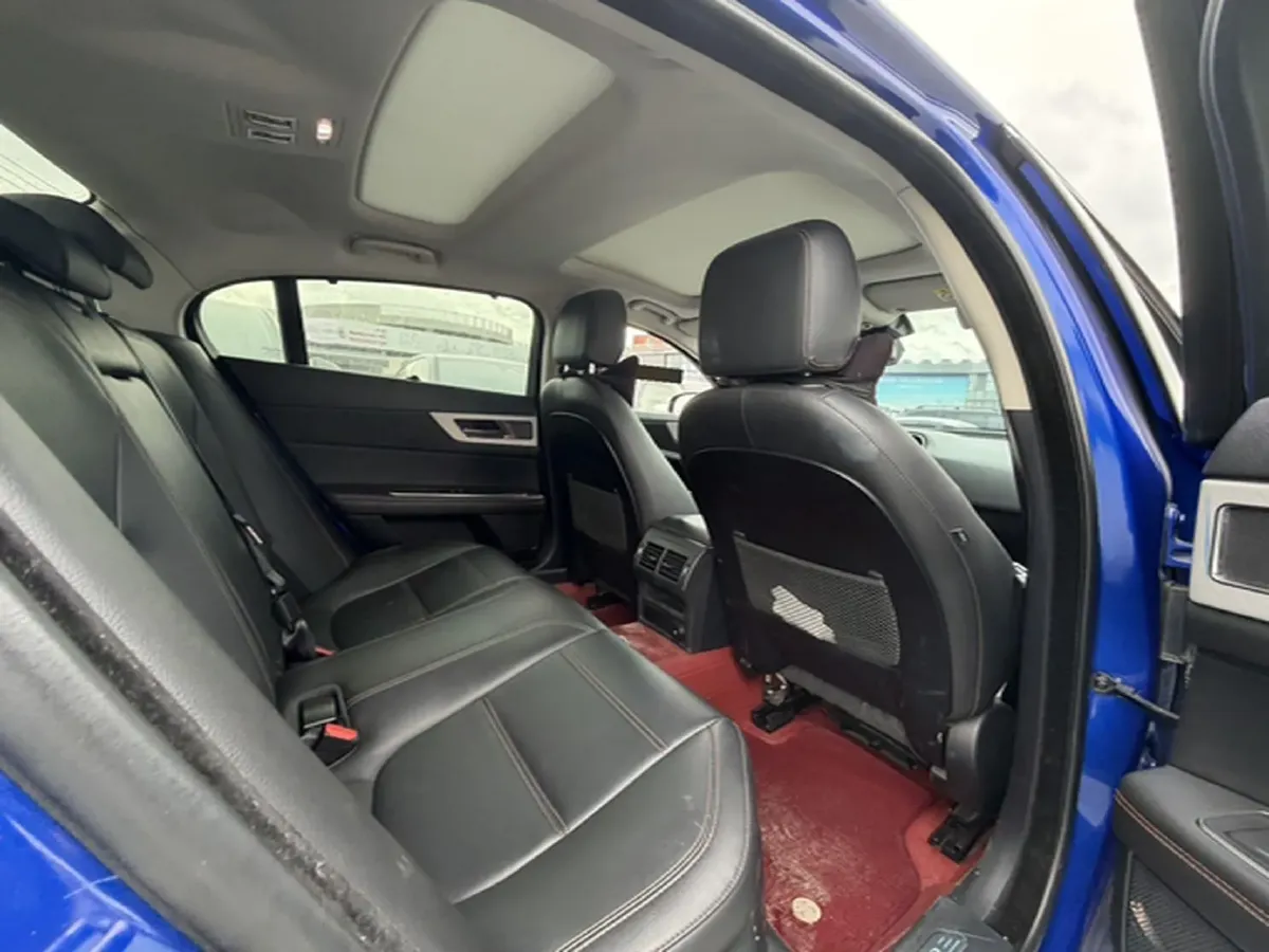 2018 Jaguar XEL 2.0T 200HP L4 8AT,autocango,china used car exporter,china ev exporter,chinese used car exporter,chinese used ev exporter