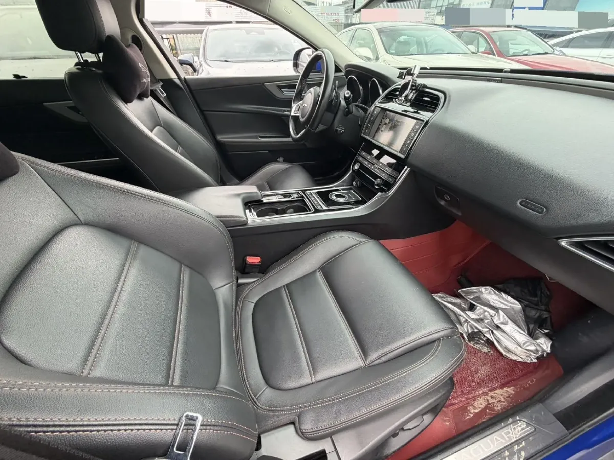 2018 Jaguar XEL 2.0T 200HP L4 8AT,autocango,china used car exporter,china ev exporter,chinese used car exporter,chinese used ev exporter