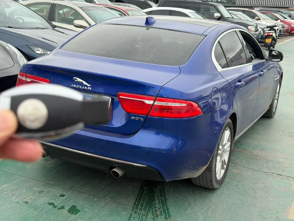 2018 Jaguar XEL 2.0T 200HP L4 8AT,autocango,china used car exporter,china ev exporter,chinese used car exporter,chinese used ev exporter