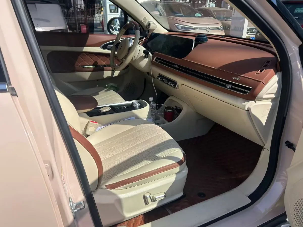 2022 Ora FunkyCat BEV 47.8KWH,autocango,china used car exporter,china ev exporter,chinese used car exporter,chinese used ev exporter