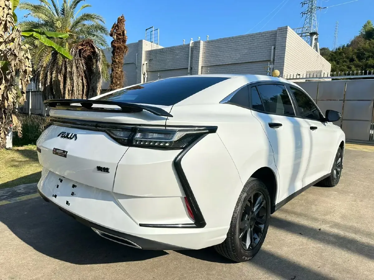 2023 DongFeng Aeolus YiXuan 1.5L 125HP L4 6DCT,autocango,china used car exporter,china ev exporter,chinese used car exporter,chinese used ev exporter