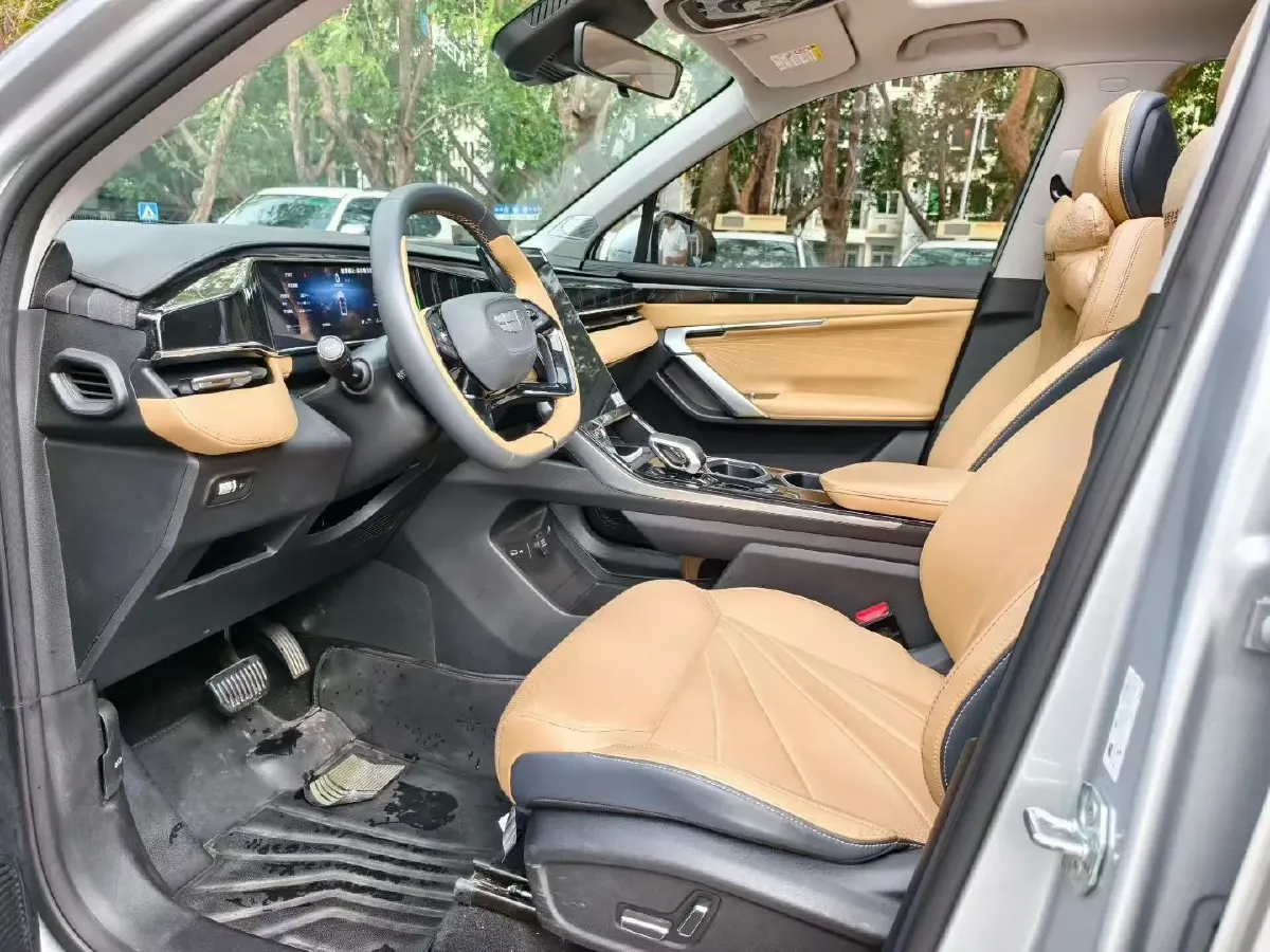 2023 Geely StarRay 1.5T 181HP L4 7DCT,autocango,china used car exporter,china ev exporter,chinese used car exporter,chinese used ev exporter