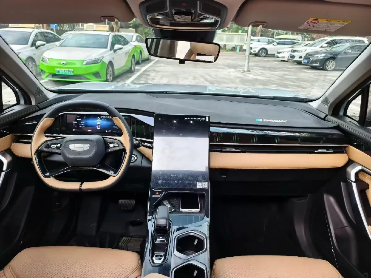 2023 Geely StarRay 1.5T 181HP L4 7DCT,autocango,china used car exporter,china ev exporter,chinese used car exporter,chinese used ev exporter