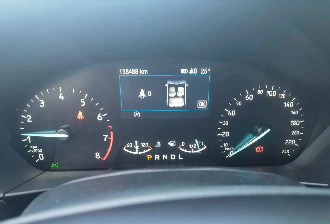 2020 Ford Focus 1.5T 174HP L3 8AT,autocango,china used car exporter,china ev exporter,chinese used car exporter,chinese used ev exporter