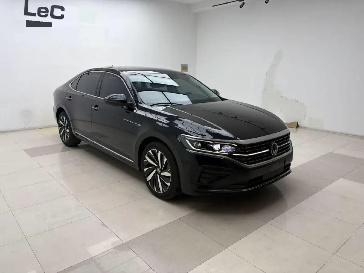 2023 Volkswagen Passat 2.0T 186HP L4 7DCT,autocango,china used car exporter,china ev exporter,chinese used car exporter,chinese used ev exporter
